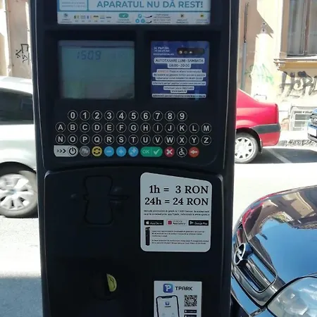 Romantic In Center, Old Town *