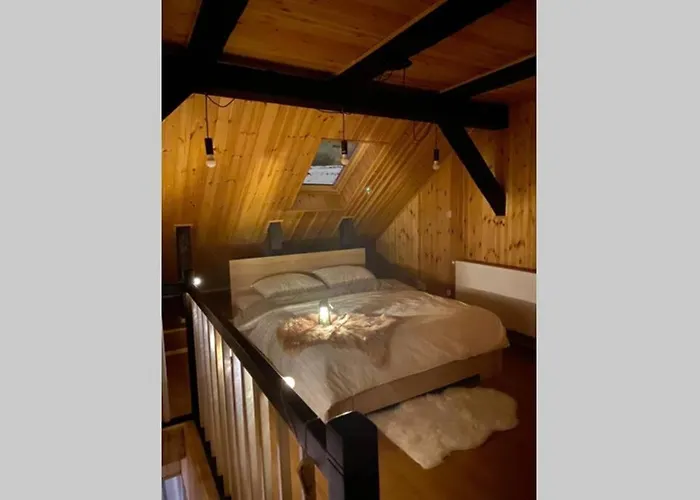 Romantic In Center, Old Town * Braşov