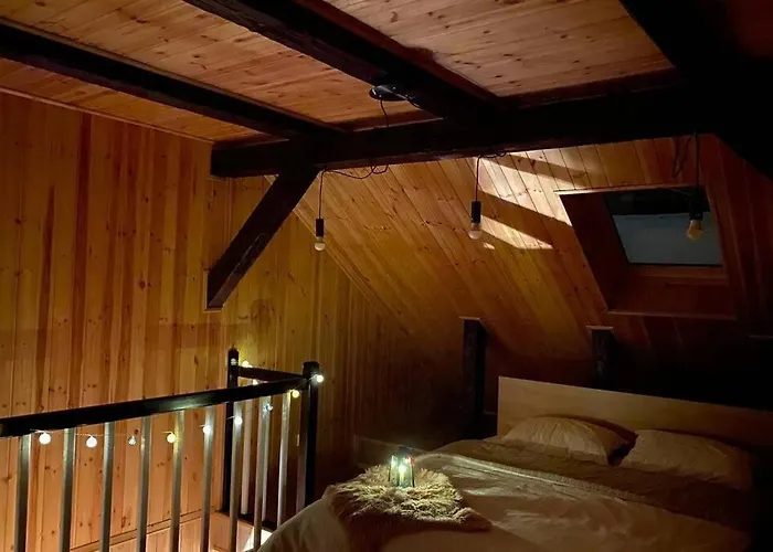 Romantic In Center, Old Town