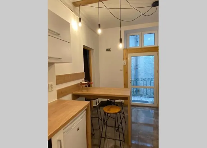 Apartment Romantic In Center, Old Town *