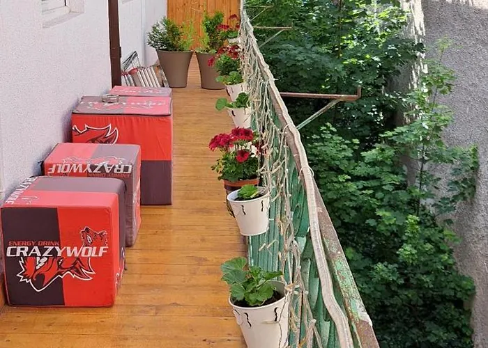 Romantic In Center, Old Town Apartment