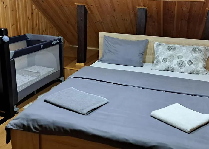 Romantic In Center, Old Town * Brasov